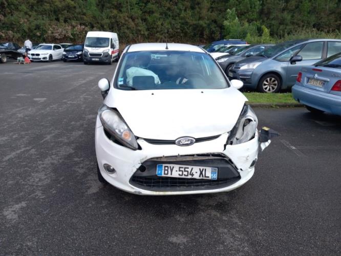 Image Feu arriere principal gauche (feux) - FORD FIESTA 6