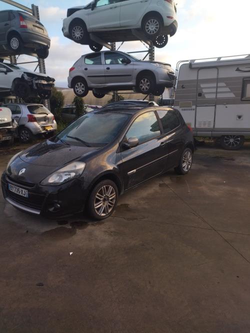 Image Malle/Hayon arriere - RENAULT CLIO 3