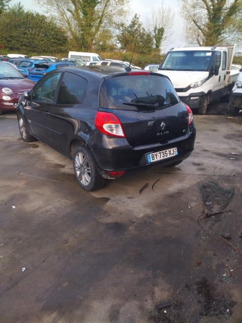 Image Malle/Hayon arriere - RENAULT CLIO 3