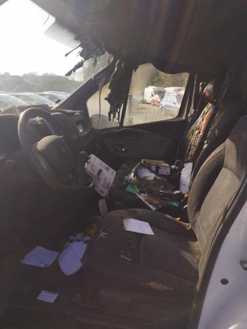Image Boite a air - RENAULT TRAFIC 3 COURT