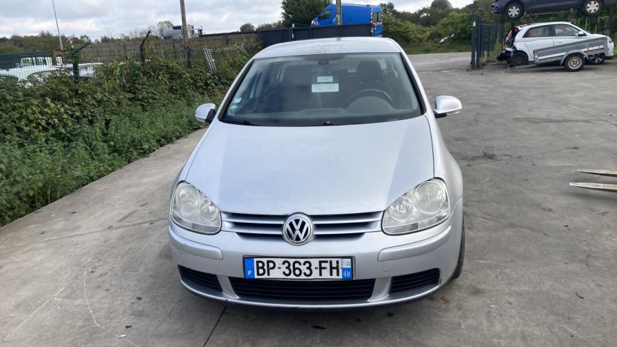 Image Autoradio d'origine - VOLKSWAGEN GOLF 5