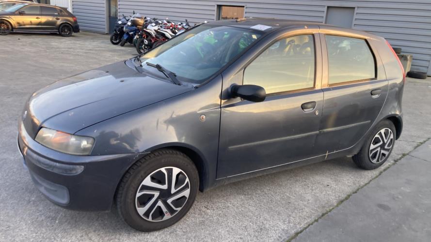 Image Capot - FIAT PUNTO 2