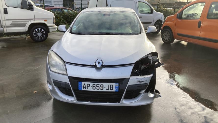 Image Boitier servitude moteur (BSM) - RENAULT MEGANE 3