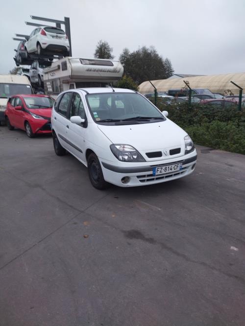 Image Pare choc avant - RENAULT SCENIC 1