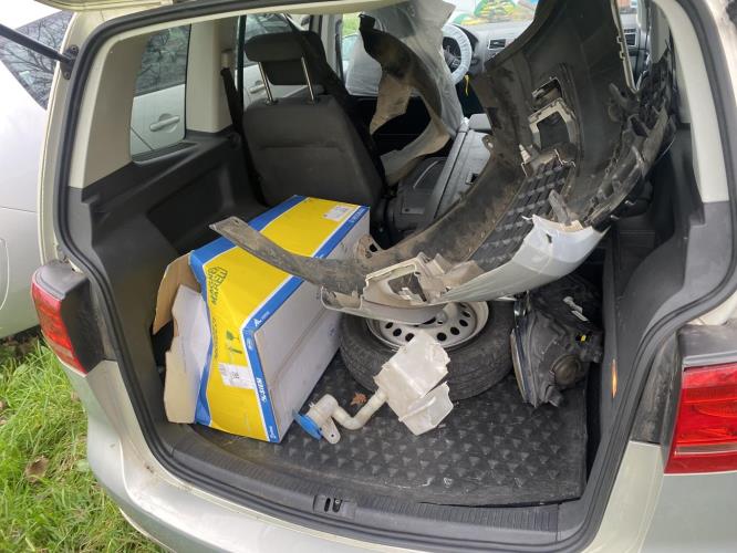 Image Feu arriere secondaire droit (feux) - VOLKSWAGEN TOURAN 2