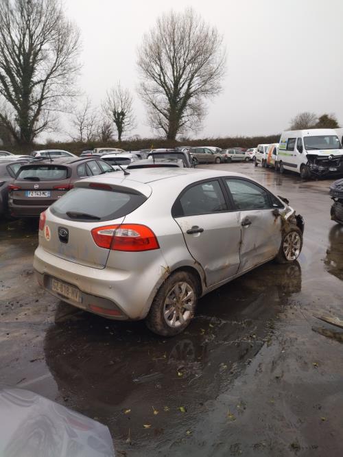 Image Support de pare chocs arriere - KIA RIO 3