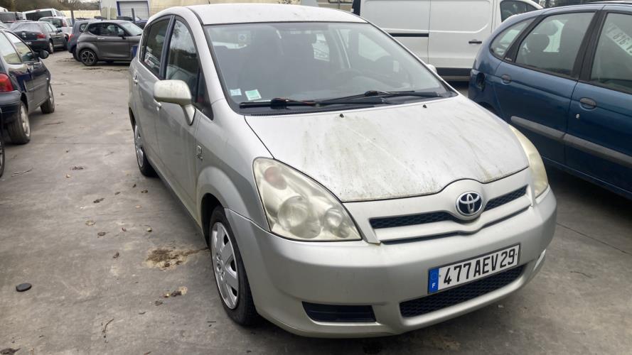 Image Capot - TOYOTA COROLLA VERSO 2