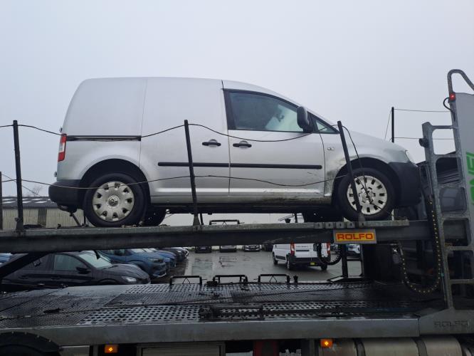 Image Pare choc avant - VOLKSWAGEN CADDY 3