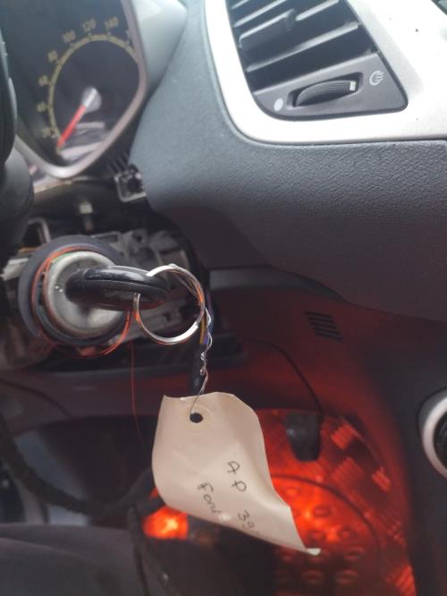 Image Interrupteur de leve vitre avant gauche - FORD FIESTA 6