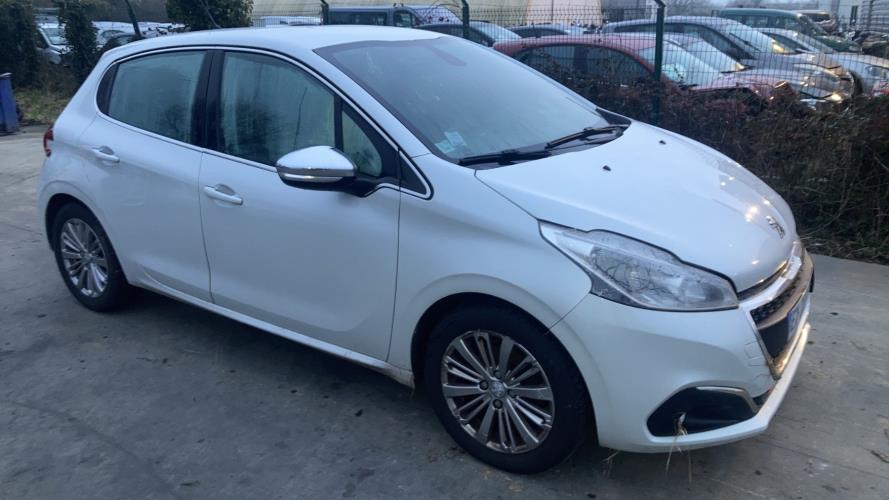 Image Malle/Hayon arriere - PEUGEOT 208 1