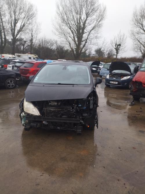 Image Porte avant gauche - PEUGEOT 5008 1