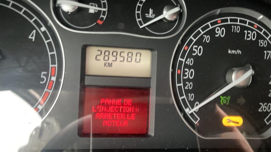 Image Pare choc avant - RENAULT LAGUNA 2