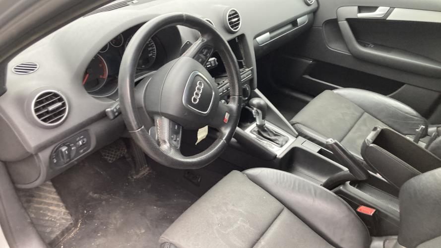 Image Commodo phare - AUDI A3 2