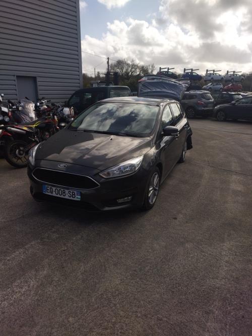 Image Porte avant gauche - FORD FOCUS 3
