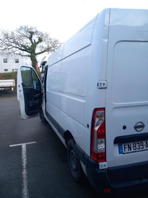 Image Ceinture avant droit - NISSAN NV400