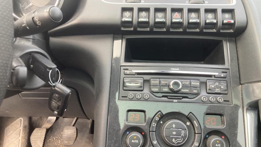Image Hayon inferieur - PEUGEOT 3008 1