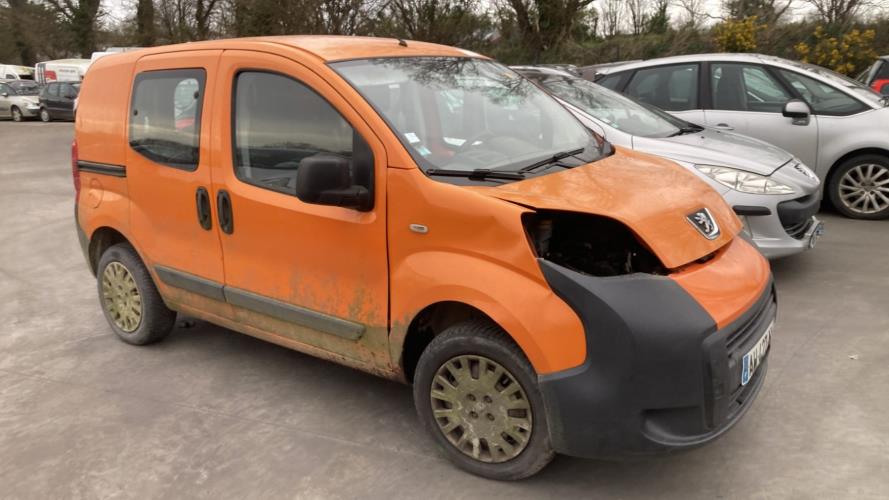 Image Pare choc arriere - PEUGEOT BIPPER