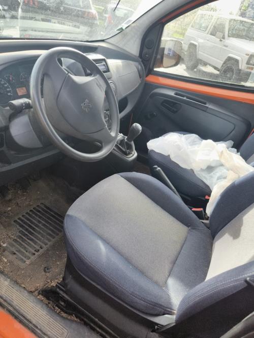 Image Pare choc arriere - PEUGEOT BIPPER