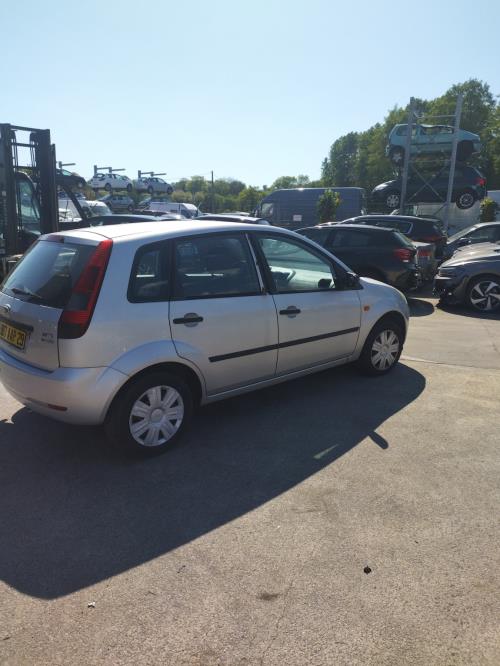 Image Charniere de capot - FORD FIESTA 5