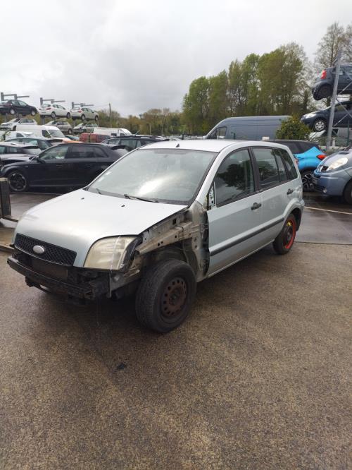 Image Feu arriere principal droit (feux) - FORD FUSION