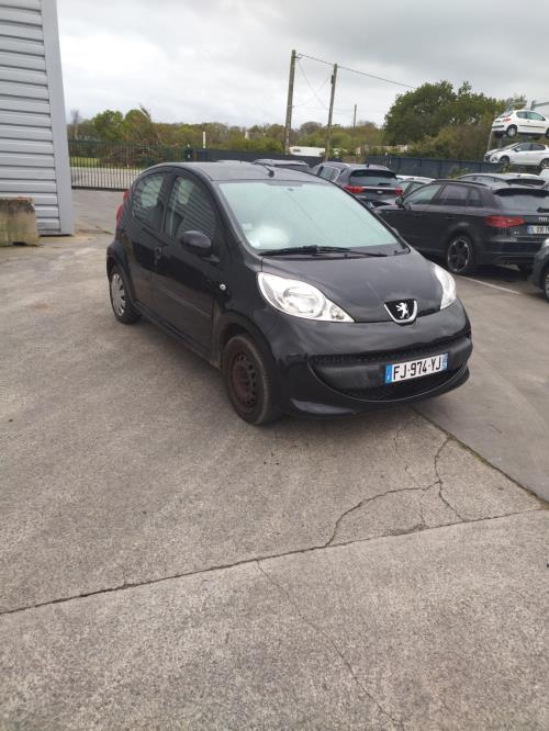 Image Lunette arriere - PEUGEOT 107