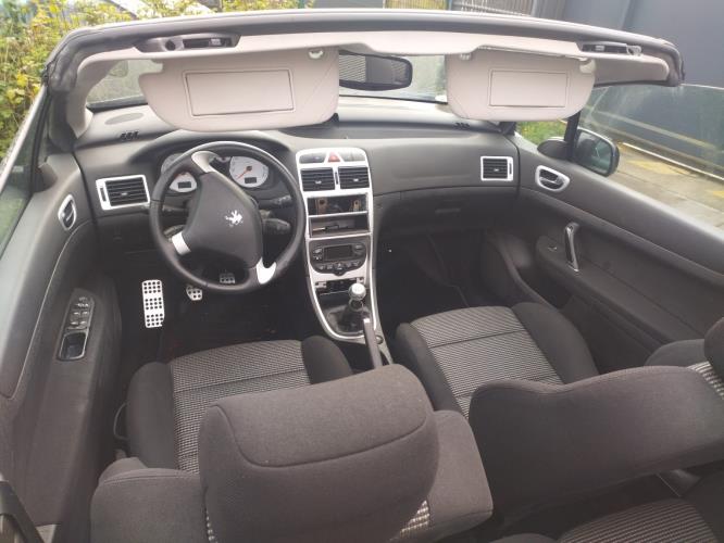 Image Porte avant droit - PEUGEOT 307