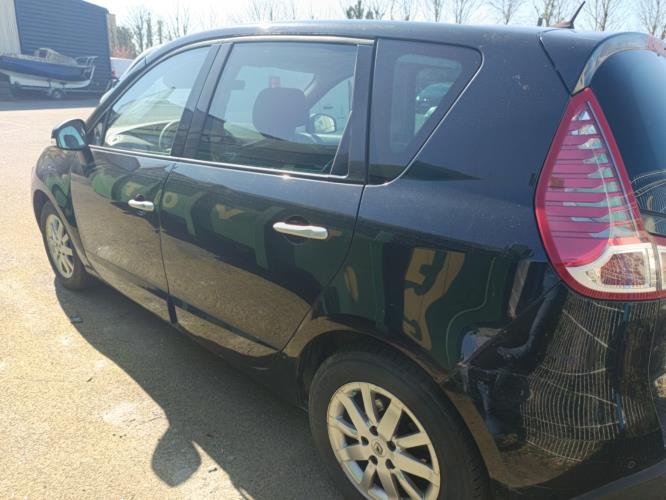 Image Plage arriere - RENAULT SCENIC 3