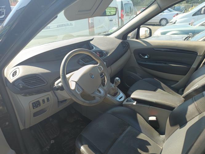 Image Plage arriere - RENAULT SCENIC 3