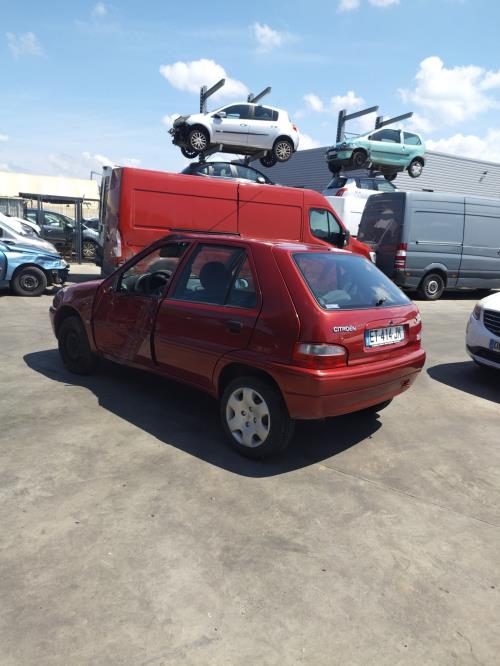 Image Pare choc arriere - CITROEN SAXO