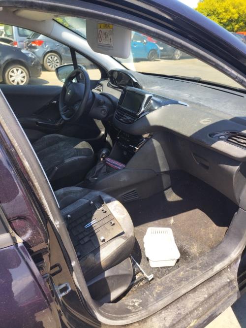 Image Compteur - PEUGEOT 208 1