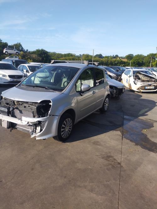 Image Feu arriere principal droit (feux) - RENAULT MODUS
