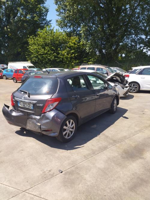 Image Anti brouillard droit (feux) - TOYOTA YARIS 3