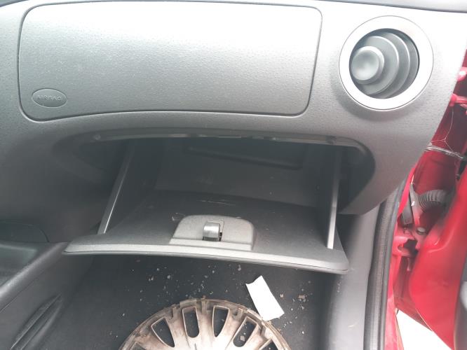 Image Hayon inferieur - CITROEN C2