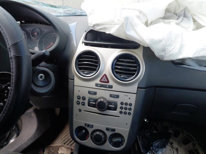 Image Porte avant droit - OPEL CORSA D