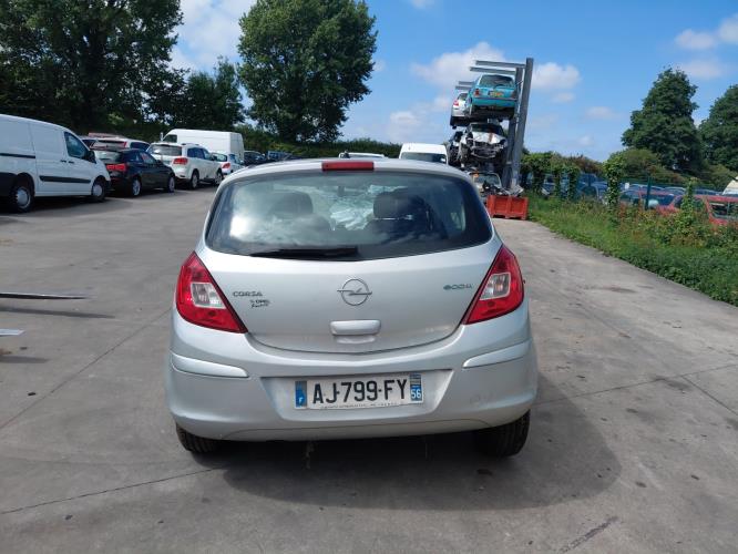 Image Porte avant droit - OPEL CORSA D