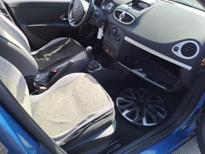Image Face avant - RENAULT CLIO 3