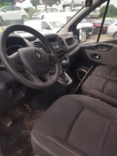 Image Reservoir essence - RENAULT TRAFIC 3 COURT