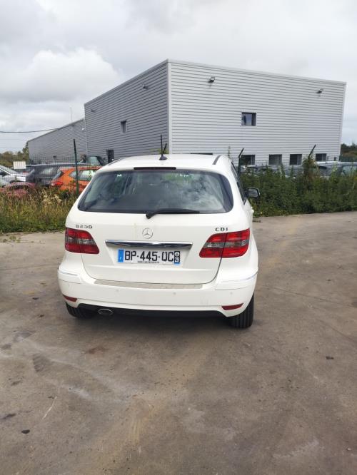 Image Optique avant principal gauche (feux)(phare) - MERCEDES CLASSE B 245