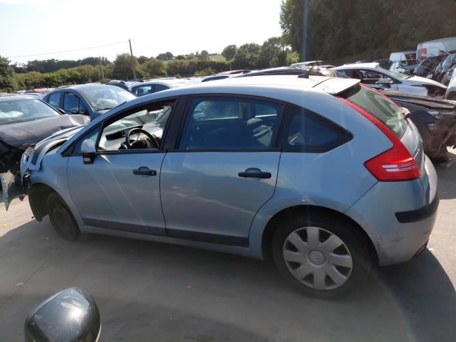 Image Porte avant gauche - CITROEN C4 1