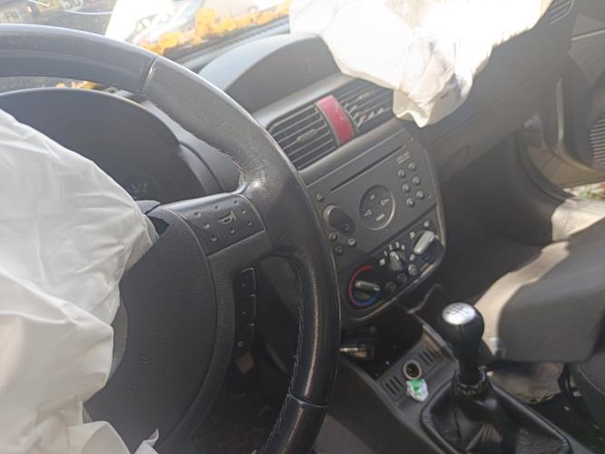 Image Malle/Hayon arriere - OPEL CORSA C