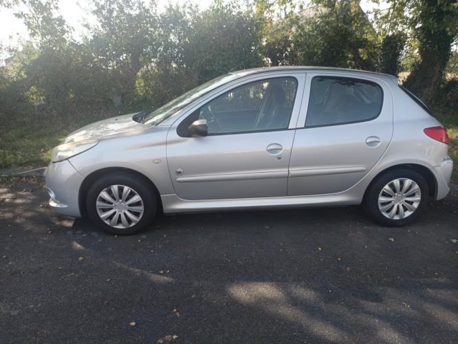 Image Afficheur - PEUGEOT 206+