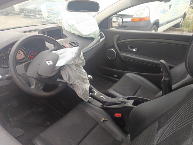 Image Plage arriere - RENAULT MEGANE 3