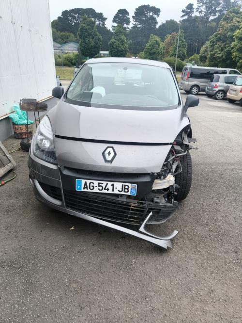 Image Capot - RENAULT SCENIC 3