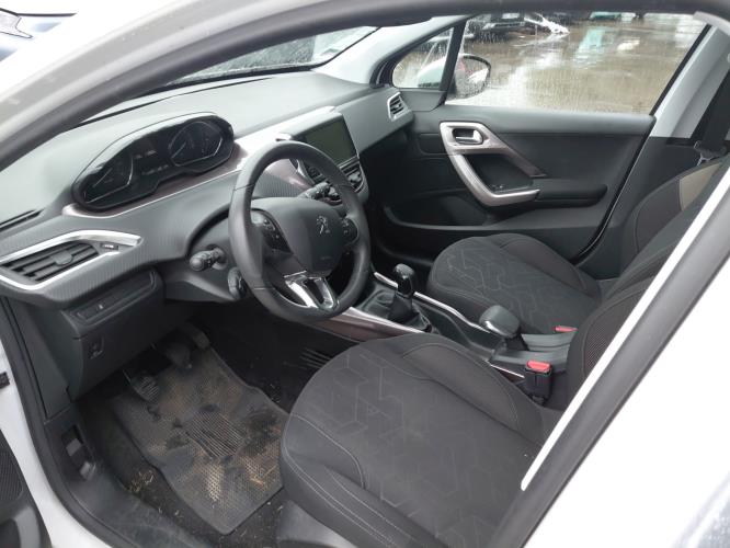 Image Anti brouillard gauche (feux) - PEUGEOT 2008 1