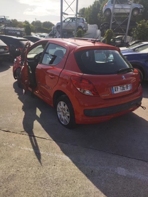 Image Feu arriere principal gauche (feux) - PEUGEOT 207