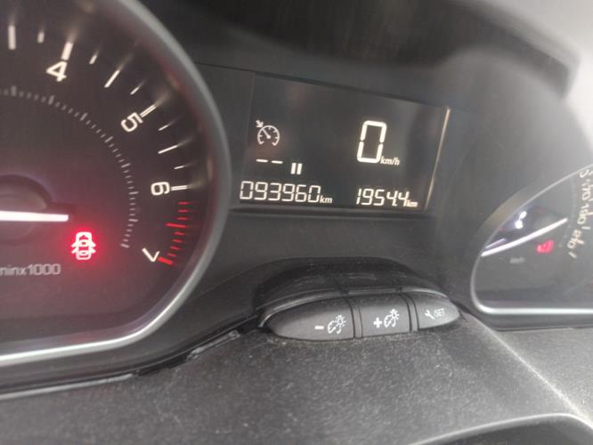 Image Cric - PEUGEOT 208 1