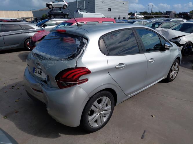 Image Cric - PEUGEOT 208 1