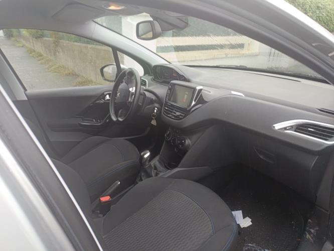 Image Cric - PEUGEOT 208 1