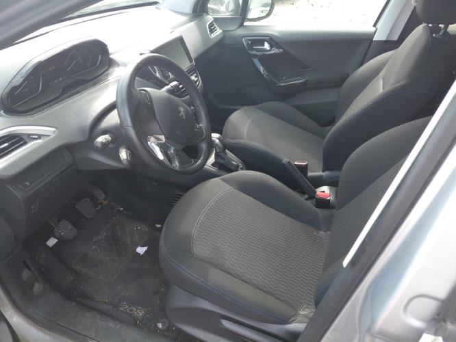 Image Cric - PEUGEOT 208 1