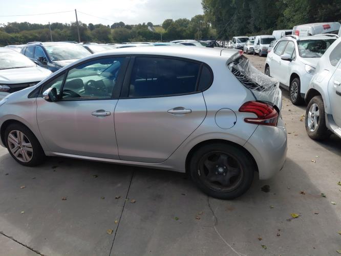 Image Cric - PEUGEOT 208 1